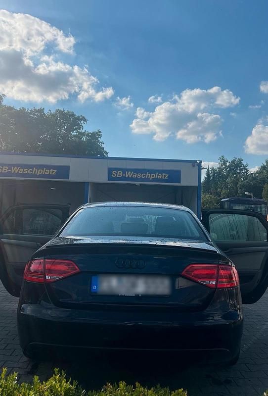 Gebraucht Audi A4 160 PS (117 kW) 2009 Blau Limousine