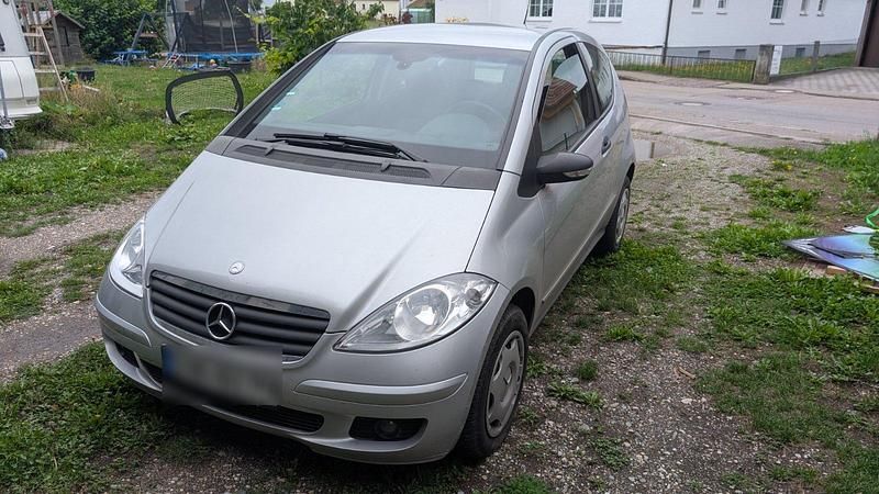 Gebraucht Mercedes A150 95 PS (69 kW) 2007 Silber Kleinwagen