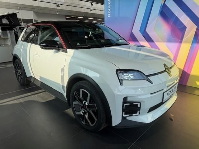 Nowe Renault 5 E-Tech Komfort 11 kW (15 KM) 2026