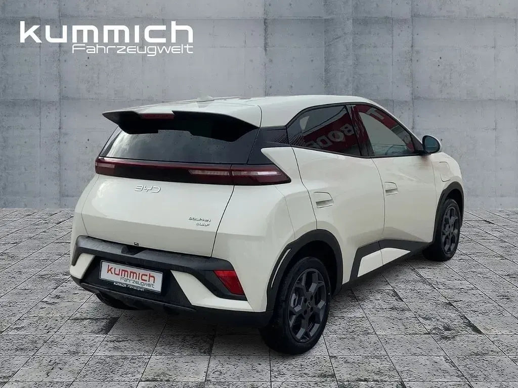 Gebraucht BYD Dolphin Surf Comfort 114 kW (156 PS) 2026 Weiß Kleinwagen