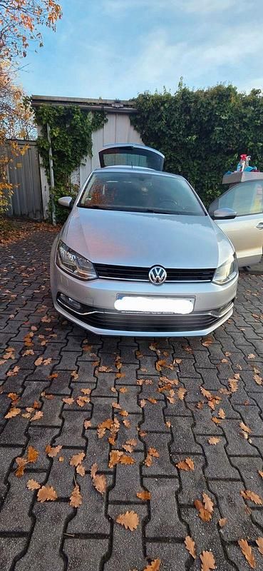 Grau Gebraucht 2016 VW Polo Allstar Kleinwagen | 7.099 € (Fairer Preis) - Bild 1/4