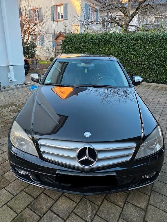 Gebraucht Mercedes C220 Avantgarde 170 PS (125 kW) 2007 Schwarz Limousine