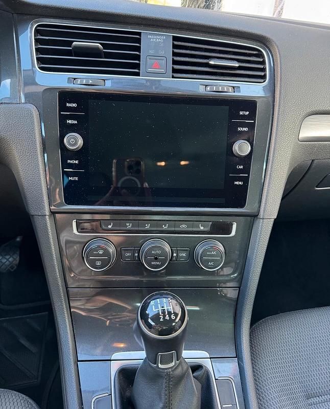 Occasion VW Golf 110 PK (80 kW) 2017 Zwart Coupé