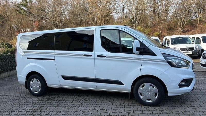 Gebraucht Ford Transit Custom 170 PS (125 kW) 2019 Weiß Kombi