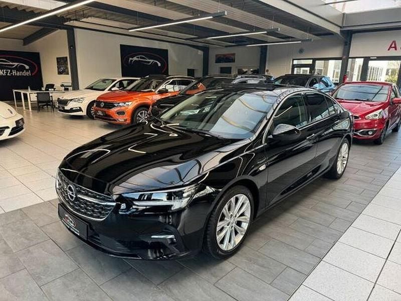 Schwarz Gebraucht 2021 Opel Insignia Business Limousine | 19.900 € (Superpreis) - Bild 1/4