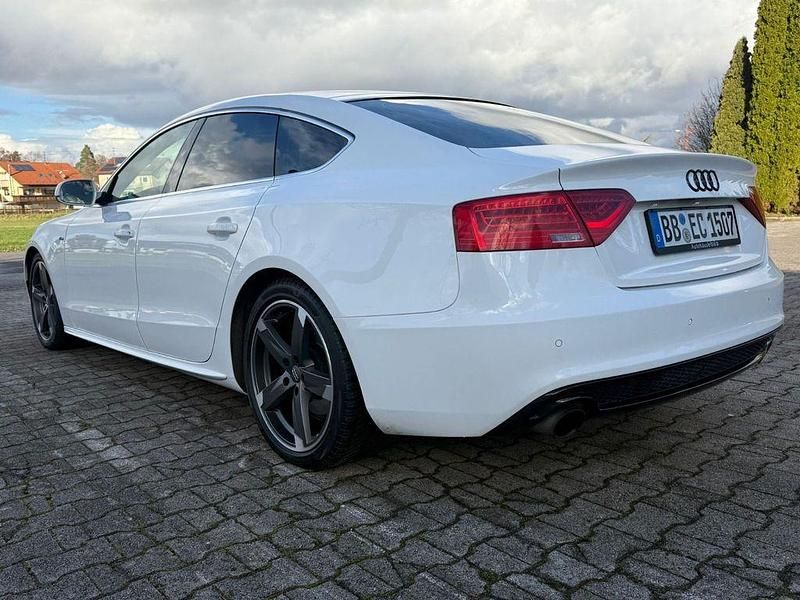 Gebraucht Audi A5 Sportback 144 PS (105 kW) 2016 Weiß Kleinwagen