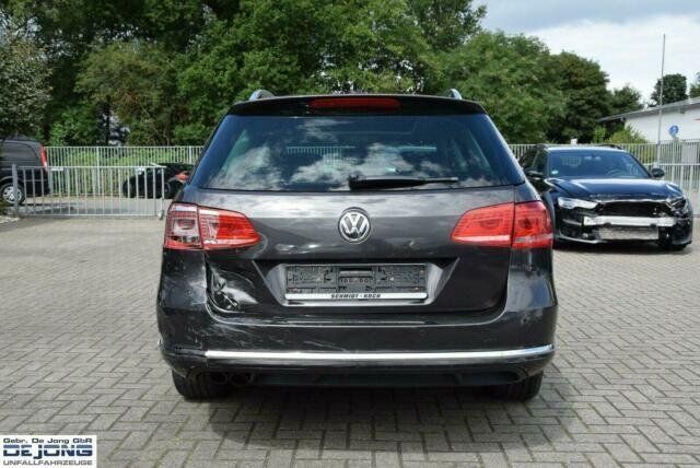 Gebraucht VW Passat Highline 170 PS (125 kW) 2011 Andere farbe metallic Kombi