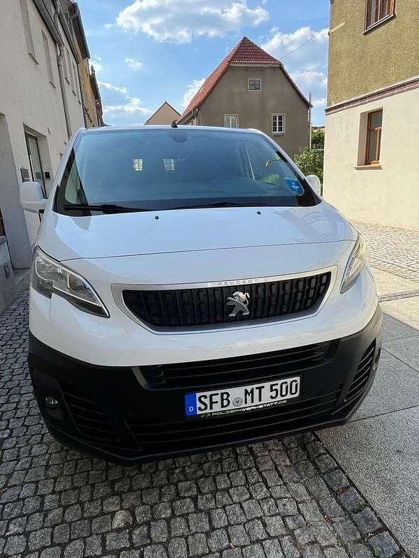 Weiß Gebraucht 2018 Peugeot Expert Van | 11.990 € (Fairer Preis) - Bild 1/4