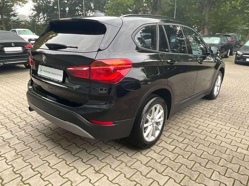 Gebraucht BMW X1 Advantage 140 PS (102 kW) 2017 Schwarz SUV