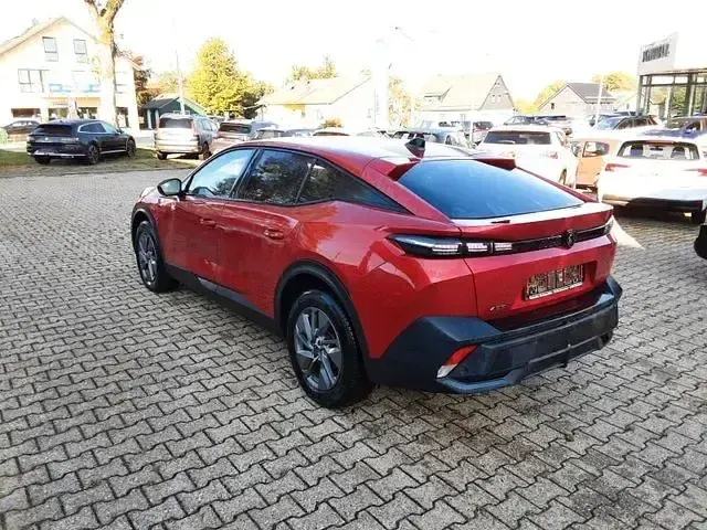 Gebraucht Peugeot 408 Allure 131 PS (96 kW) 2024 Elixirrot (metallic) Limousine