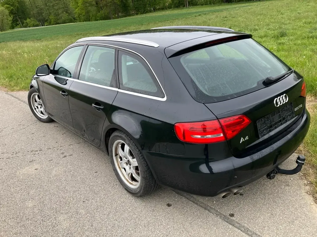 Gebraucht Audi A4 150 PS (110 kW) 2008 Schwarz Kombi