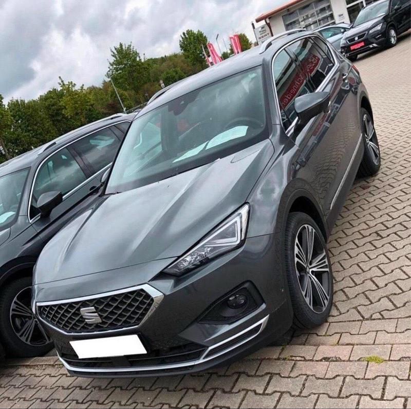 Grau Gebraucht 2019 Seat Tarraco 4Drive SUV | 28.999 € (Superpreis) - Bild 1/4