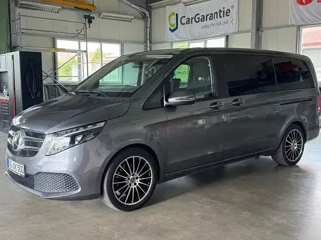 Gebraucht Mercedes V250 190 PS (139 kW) 2023 Grau Van / Kleinbus