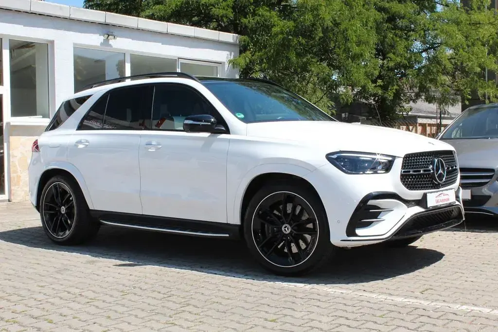 Gebraucht Mercedes GLE450 AMG AMG 367 PS (269 kW) 2023 Weiß SUV