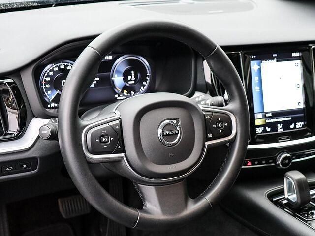 Gebraucht Volvo V60 Inscription 341 PS (250 kW) 2021 Blau Kombi