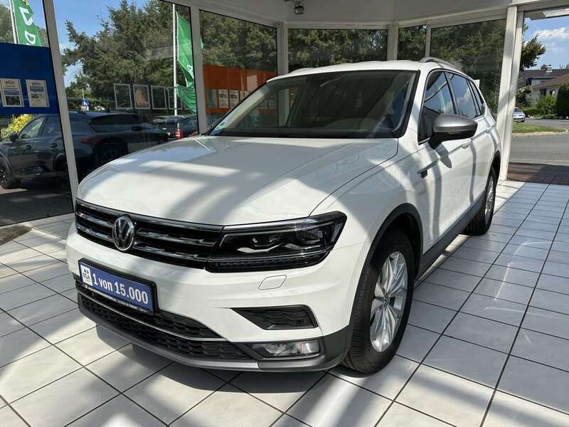 Pure white Gebraucht 2021 VW Tiguan Allspace Highline SUV | 29.990 € (Guter Preis) - Bild 1/4