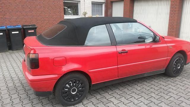 Gebraucht VW Golf Cabriolet 137 PS (100 kW) 1997 Rot Cabrio