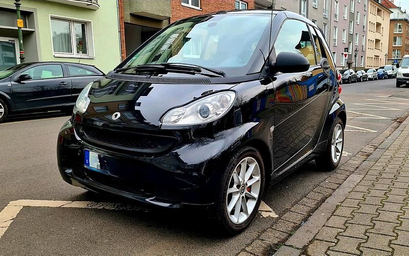 Schwarz Gebraucht 2012 Smart ForTwo Cabrio Cabrio | 6.749 € (Fairer Preis) - Bild 1/4