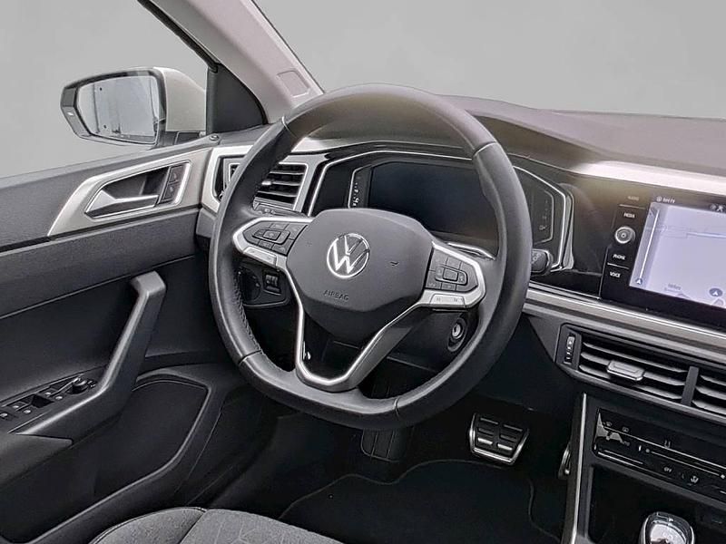 Gebraucht VW Polo Move 110 PS (80 kW) 2024 Silber Limousine