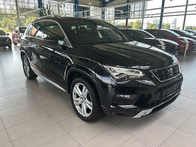 Black magic Gebraucht 2017 Seat Ateca 4Drive SUV | 22.800 € (Fairer Preis) - Bild 1/4