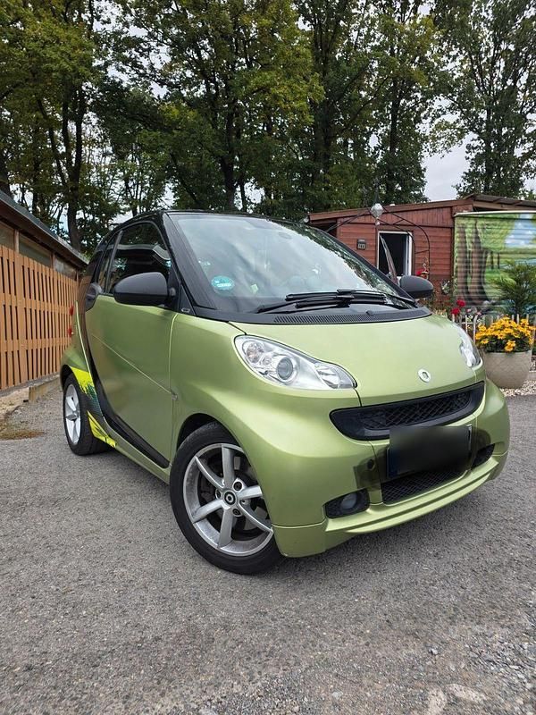 Grün Gebraucht 2011 Smart ForTwo Coupé Pulse Coupé | 4.500 € (Guter Preis) - Bild 1/4