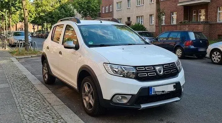 Gebraucht Dacia Sandero Stepway 73 PS (53 kW) 2019 Weiß Limousine