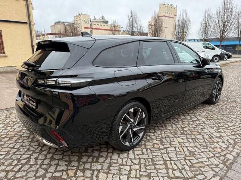 Gebraucht Peugeot 308 131 PS (96 kW) 2023 Schwarz Limousine