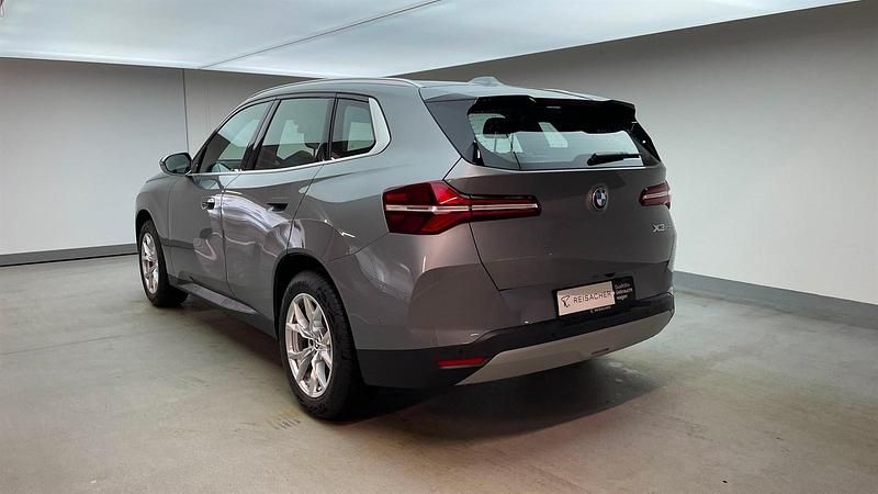 Gebraucht BMW X3 Efficient Dynamics 208 PS (152 kW) 2025 Skyscraper grau metallic SUV