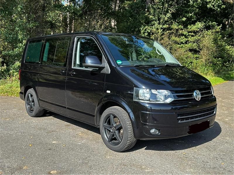 Schwarz Gebraucht 2011 VW Multivan Team Van | 14.490 € (Fairer Preis) - Bild 1/4