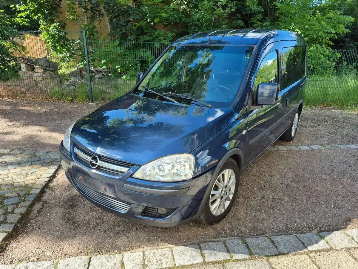 Gebraucht Opel Combo Business 75 PS (55 kW) 2012 Blau Van / Kleinbus