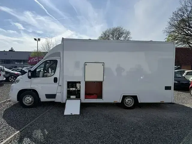 Gebraucht Fiat Ducato 116 PS (85 kW) 2017 Weiss Van