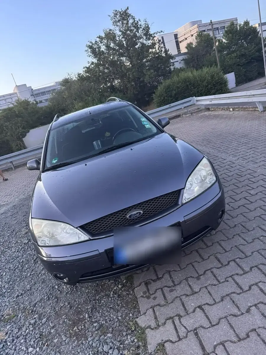 Gebraucht Ford Mondeo 125 PS (91 kW) 2002 Grau Kombi
