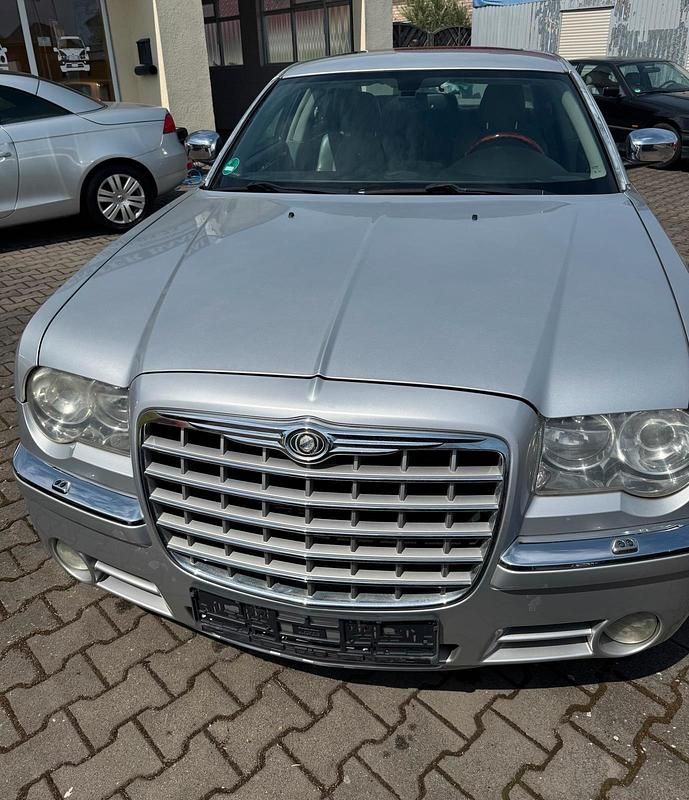 Gebraucht Chrysler 300C 218 PS (160 kW) 2007 Silber Limousine