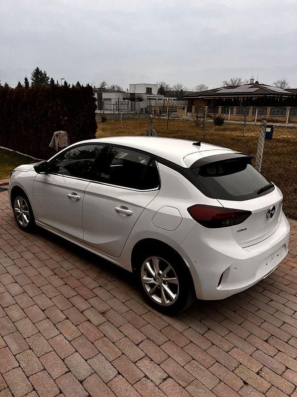 Gebraucht Opel Corsa 101 PS (74 kW) 2023 Weiß Kleinwagen