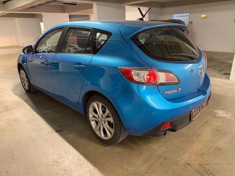 Gebraucht Mazda 3 High 105 PS (77 kW) 2009 Blau Limousine
