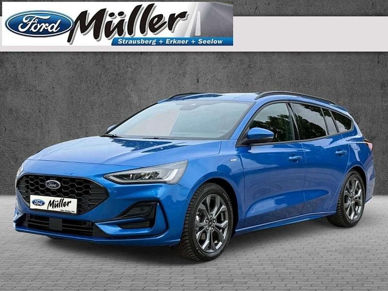 Dynamicblau metallic Gebraucht 2024 Ford Focus ST-Line X Kombi | 28.400 € (Etwas zu teuer) - Bild 1/4