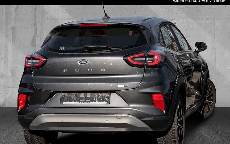 Gebraucht Ford Puma Titanium 125 PS (91 kW) 2021 Grau SUV