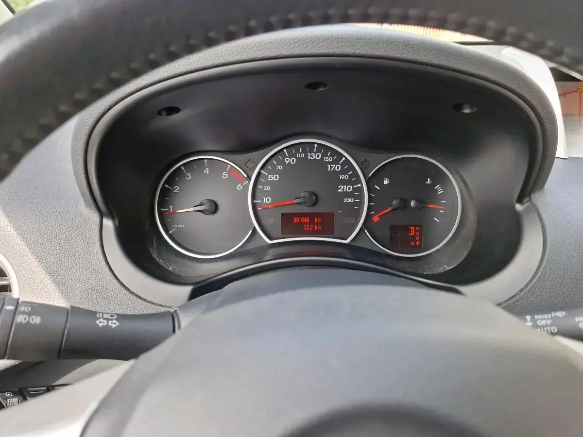 Gebraucht Renault Koleos 150 PS (110 kW) 2009 Weiß SUV