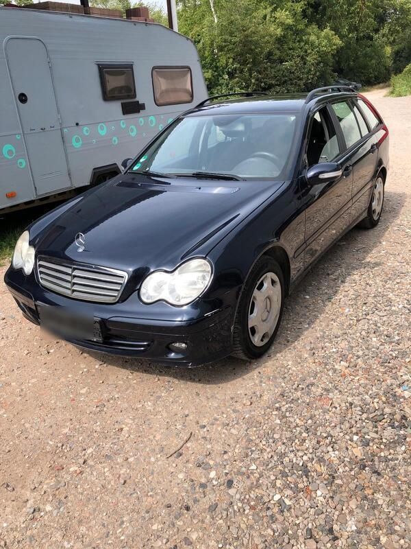 Schwarz Gebraucht 2006 Mercedes C220 Kombi | 2.499 € (Guter Preis) - Bild 1/4