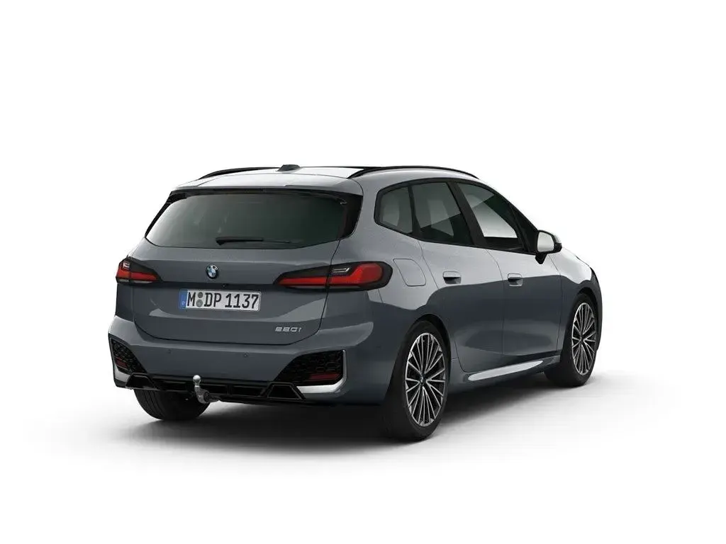 Gebraucht BMW 220 Active Tourer Performance 156 PS (114 kW) 2026 Storm bay metallic Van / Kleinbus