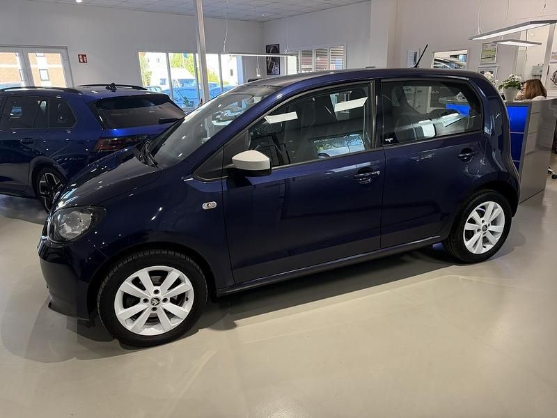 Gebraucht Skoda Citigo 60 PS (44 kW) 2015 Blau metallic Kleinwagen