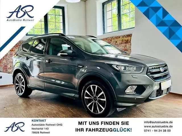 Grau Gebraucht 2018 Ford Kuga ST-Line SUV | 14.988 € (Fairer Preis) - Bild 1/4