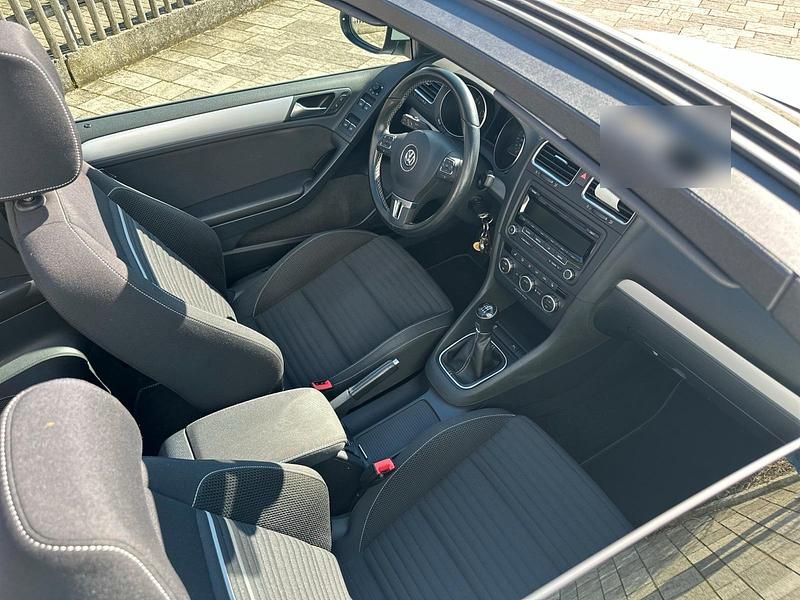 Gebraucht VW Golf Cabriolet Cup 122 PS (89 kW) 2014 Weiß Cabrio