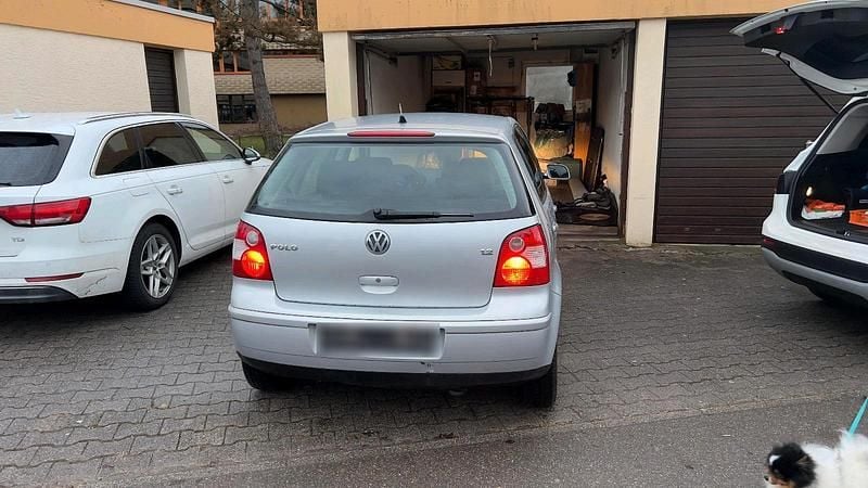 Brugt VW Polo 60 HK (44 kW) 2003 Grå Hatchback