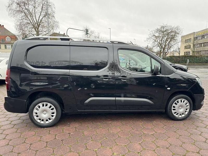 Gebraucht Opel Combo Selection 110 PS (80 kW) 2020 Schwarz Van / Kleinbus