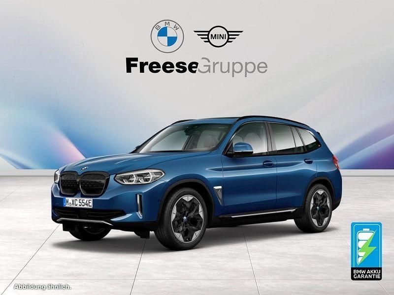 Blau Gebraucht 2021 BMW iX3 Impressive SUV | 33.490 € (Fairer Preis) - Bild 1/4