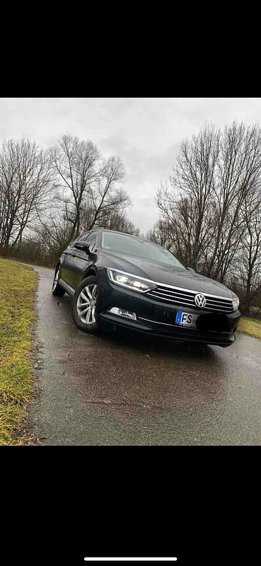 Schwarz Gebraucht 2015 VW Passat Kombi | 14.000 € (Guter Preis) - Bild 1/4
