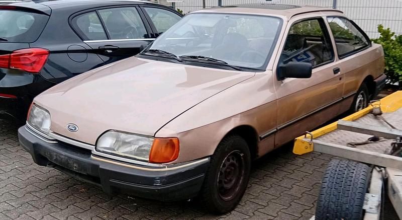 Gebraucht Ford Sierra 80 PS (58 kW) 1988 Beige Coupé
