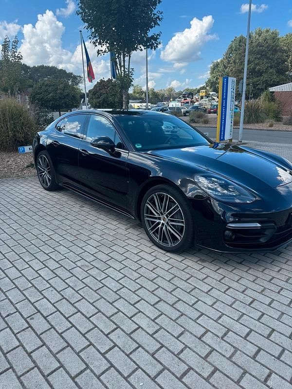 Schwarz Gebraucht 2017 Porsche Panamera 4S Limousine | 69.900 € (Etwas zu teuer) - Bild 1/4