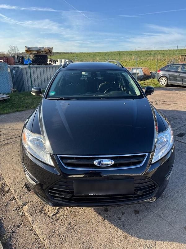 Gebraucht Ford Mondeo Ambiente 140 PS (102 kW) 2011 Kombi